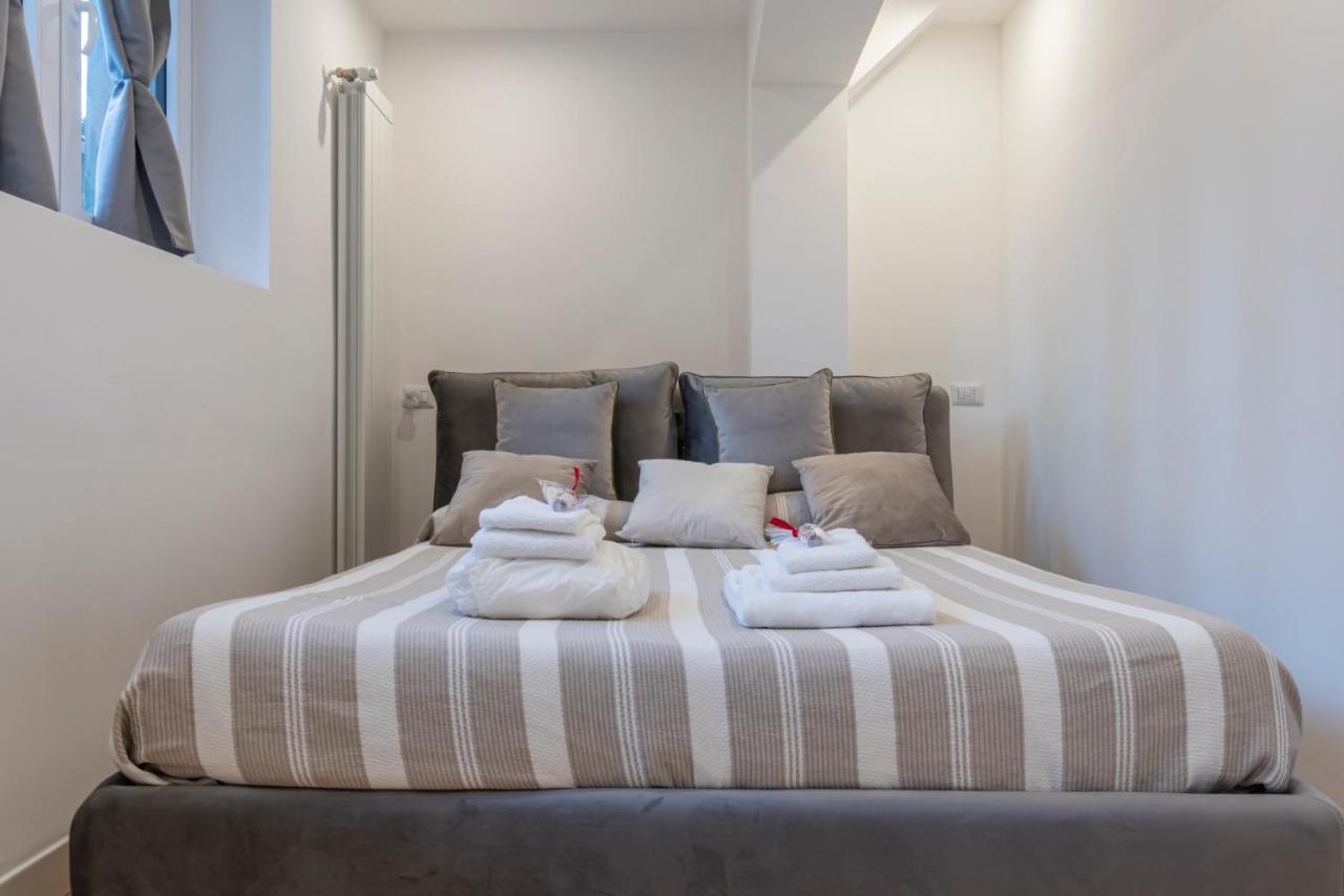 Milan Center Apartment Studio - Porta Romana Luaran gambar