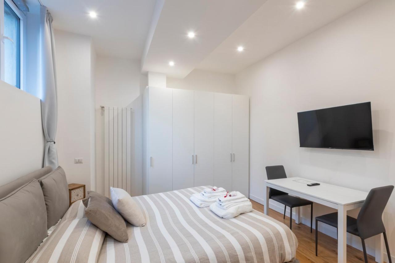 Milan Center Apartment Studio - Porta Romana Luaran gambar