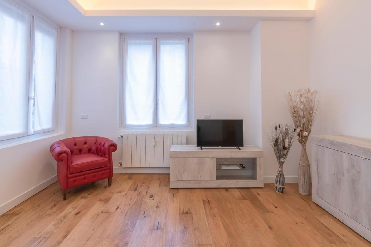 Milan Center Apartment Studio - Porta Romana Luaran gambar