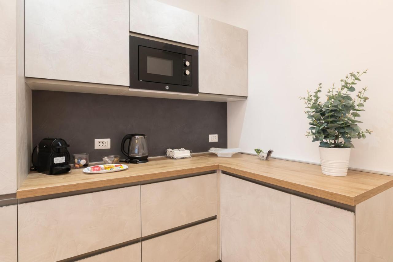 Milan Center Apartment Studio - Porta Romana Luaran gambar