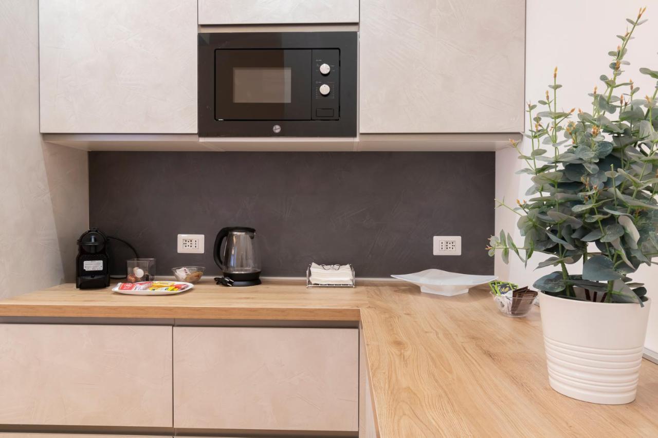 Milan Center Apartment Studio - Porta Romana Luaran gambar