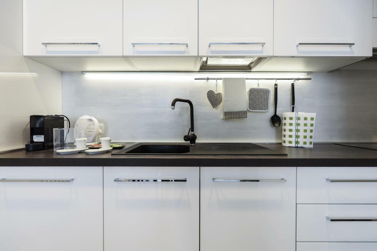Milan Center Apartment Studio - Porta Romana Luaran gambar